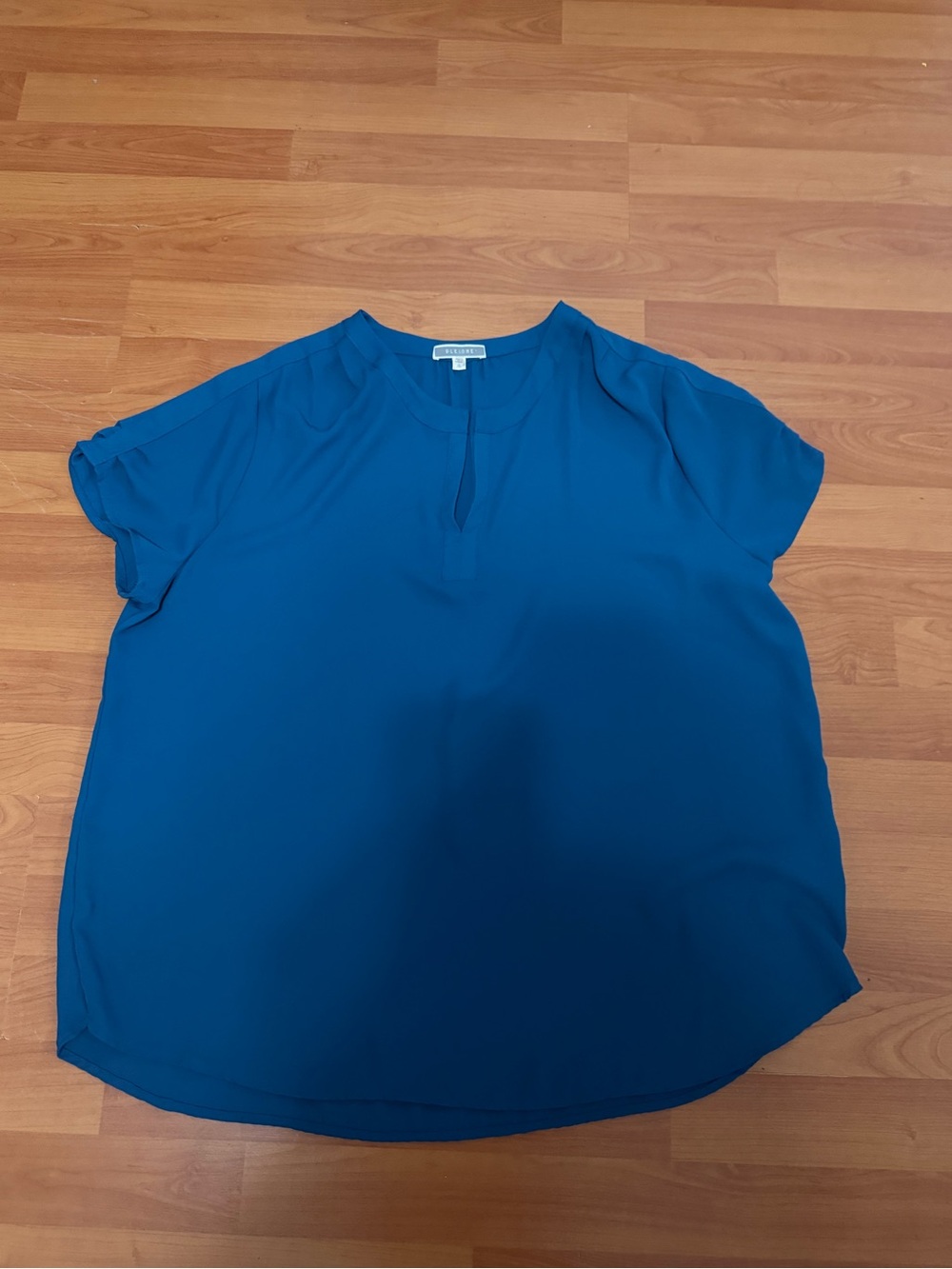 Teal Short Sleeve Keyhole Blouse